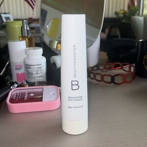 BeautyCounter Face Cleanser